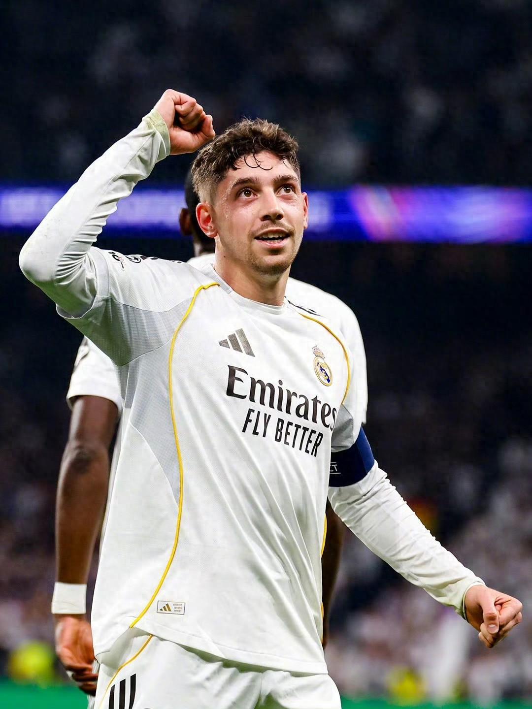 开云-欧冠上演巅峰1战！一场3-0大胜，皇马击败曼城，巴尔韦德帽子戏法