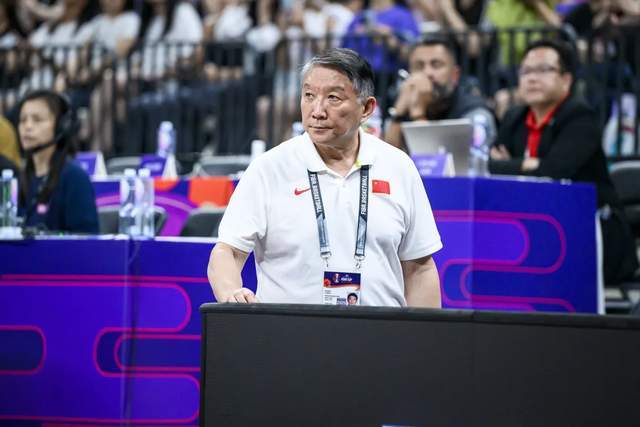 开云体育-宫鲁鸣下课谁能接手？女篮3大名宿成热门人选，3选1，最快8月上任