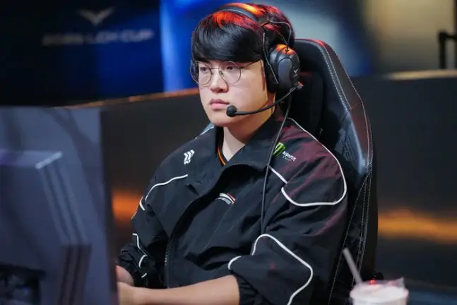 开云体育-Gumayusi：AD选手阵容很华丽，但我认为我打得最好